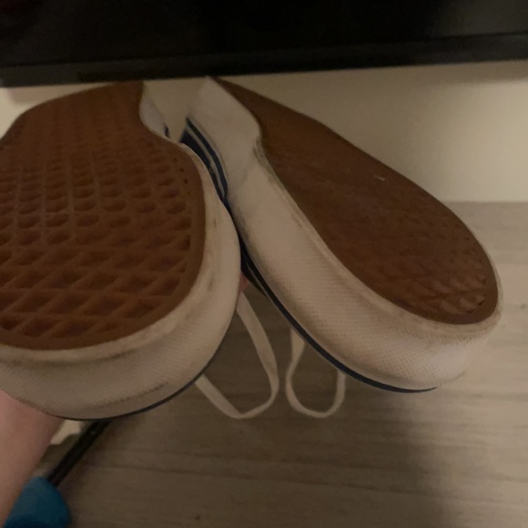 Vans - Picture 7 of 7